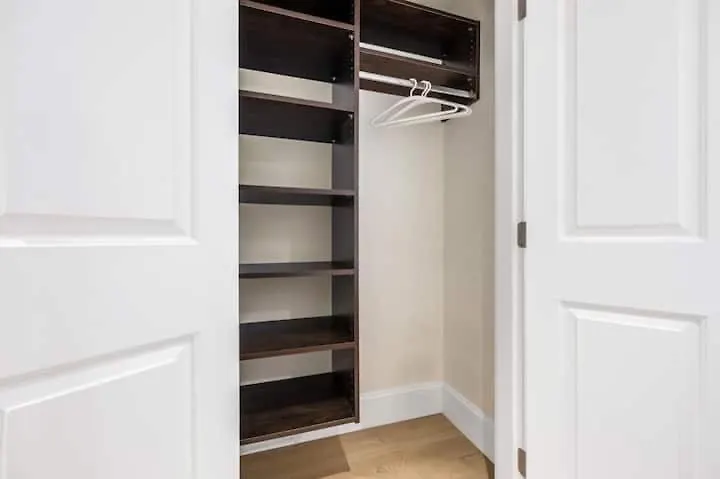 温哥华中心舒适宁静的独立2房1卫休闲体验 2235 Apartment Vancouver